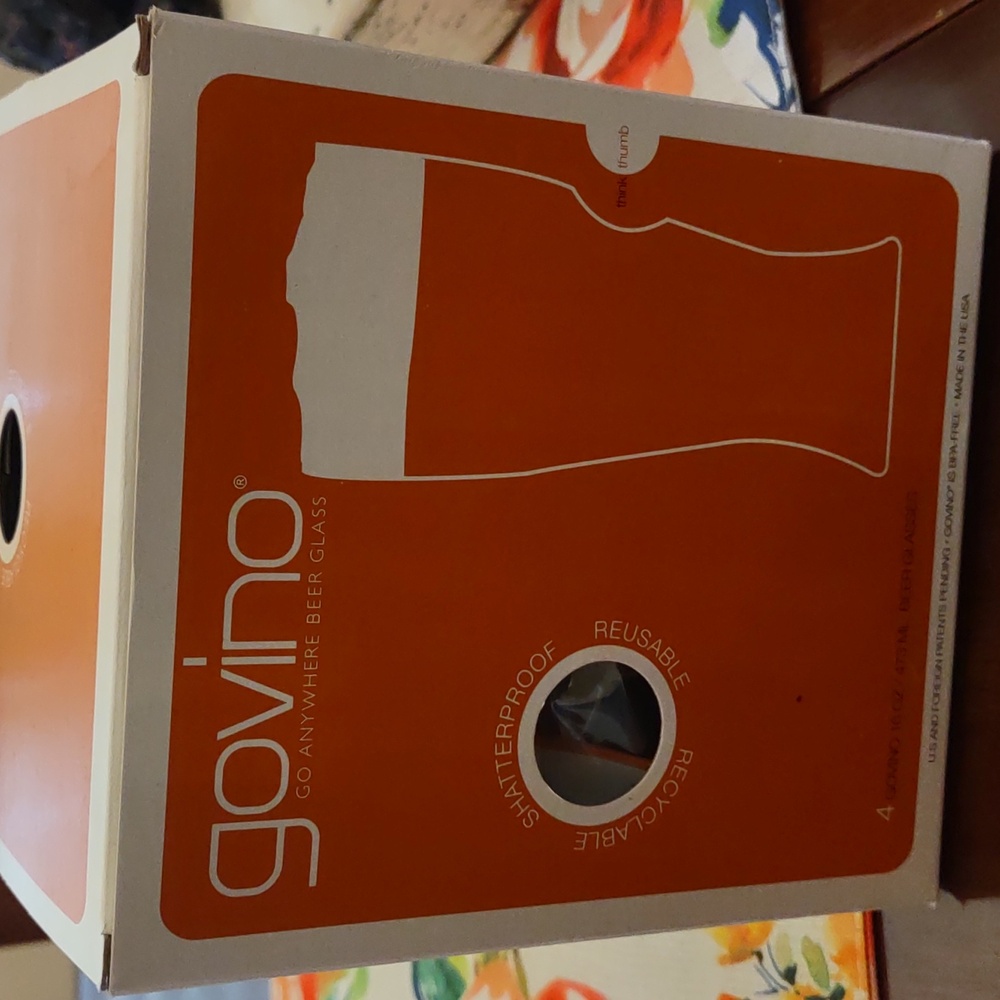 4 govino 16 0z plastic beer glasses
